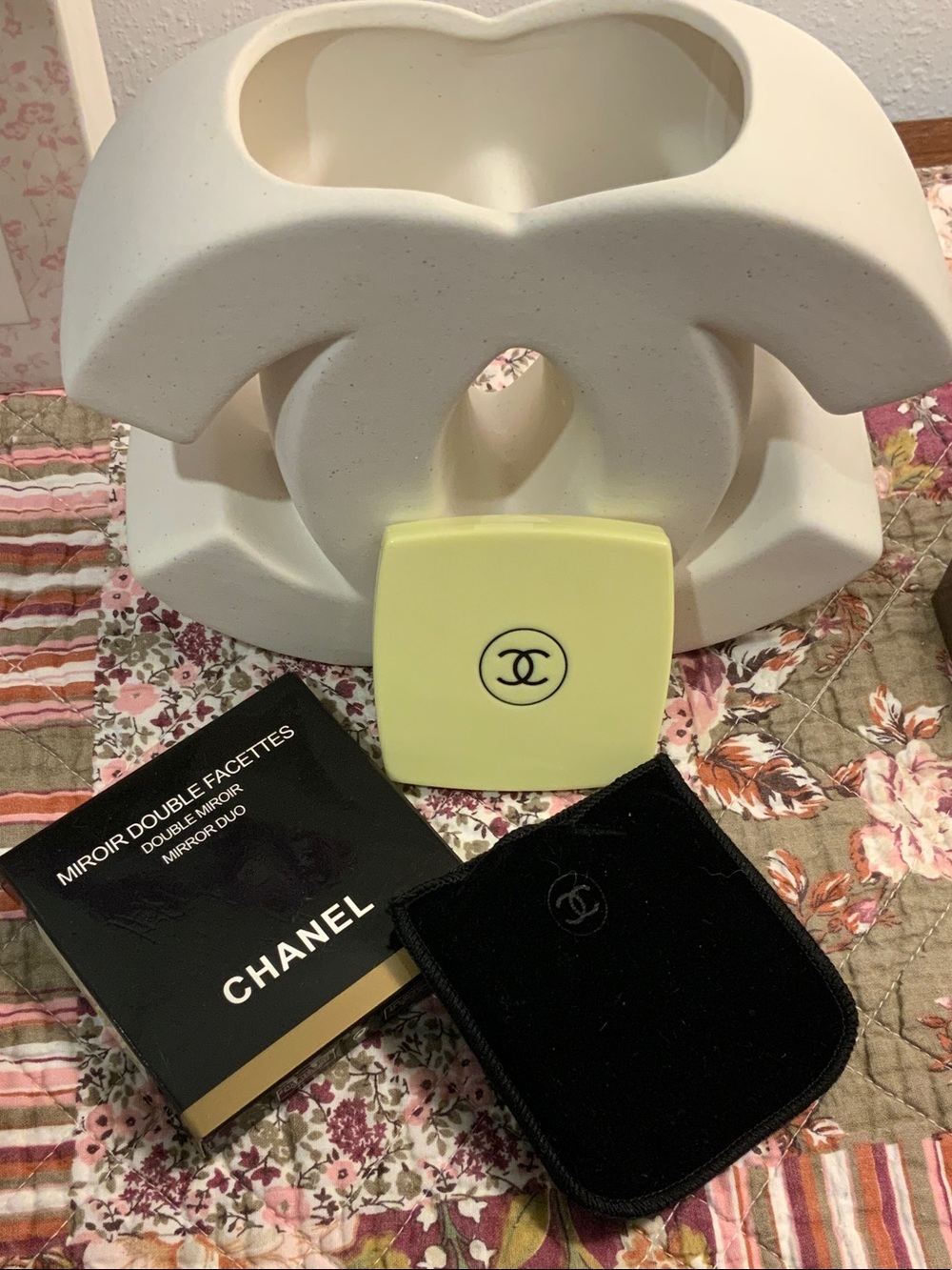 CHANEL Pale Yellow Double Facettes Compact Mirror